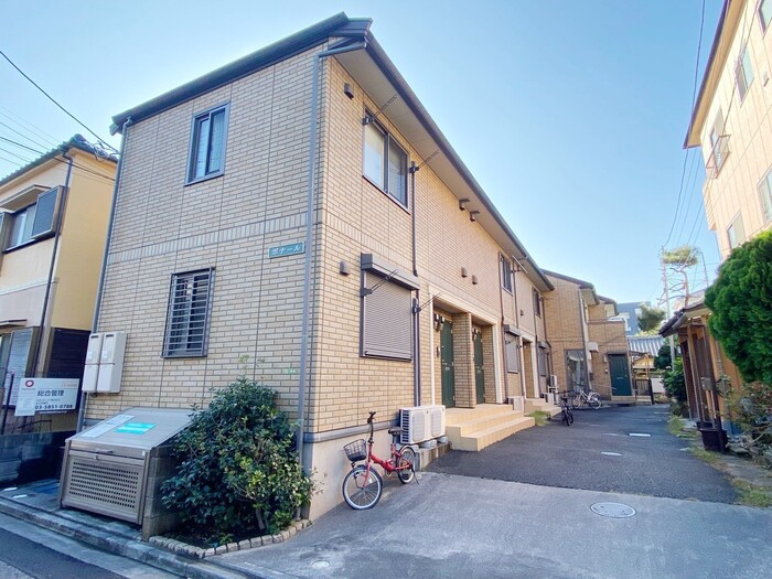 14/16 エントランス