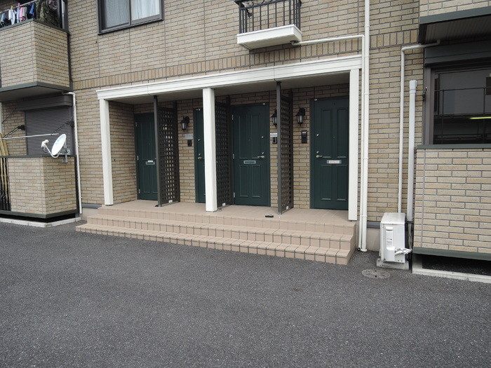 17/28 エントランス