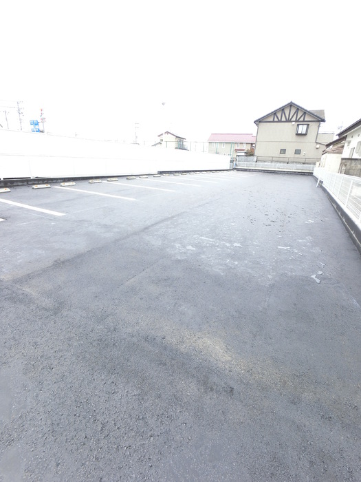 2/10 駐車場