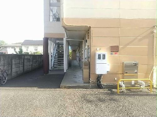 14/14 エントランス