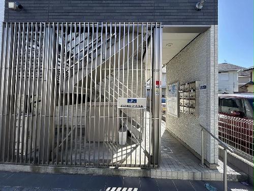 14/18 エントランス