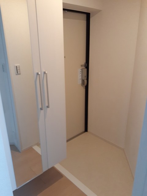 6/20 玄関