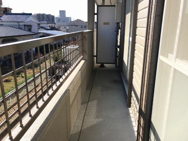 19/30 バルコニー