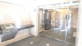 15/16 エントランス