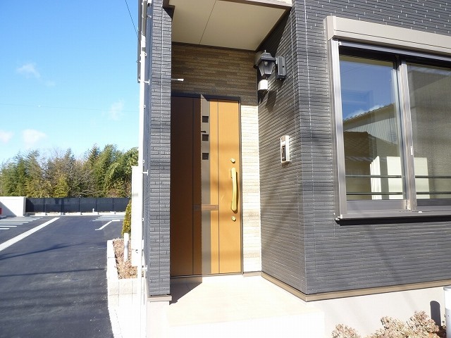 14/20 エントランス