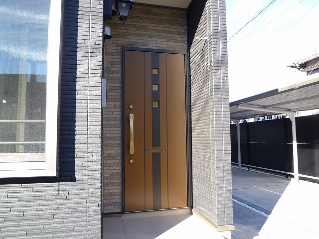 14/20 エントランス