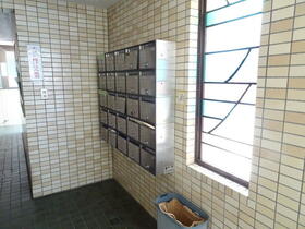 14/22 エントランス