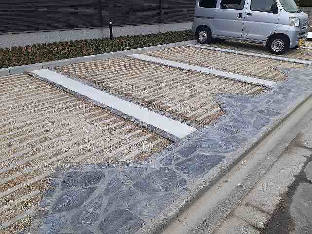 14/21 駐車場