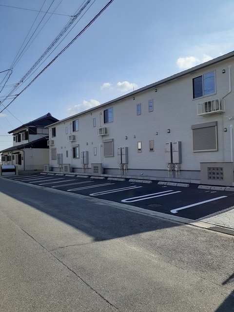 22/30 駐車場