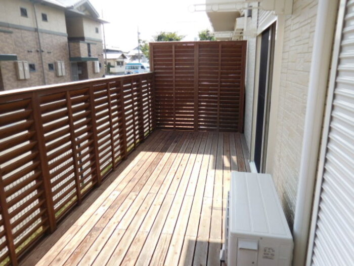 13/16 バルコニー