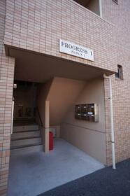 2/5 エントランス