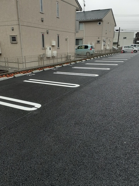 3/7 駐車場