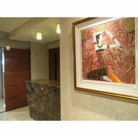 14/14 エントランス