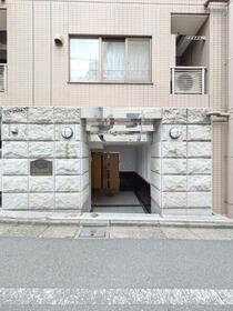 15/16 エントランス