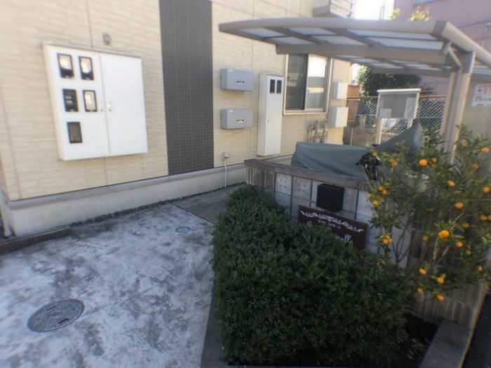 17/18 エントランス