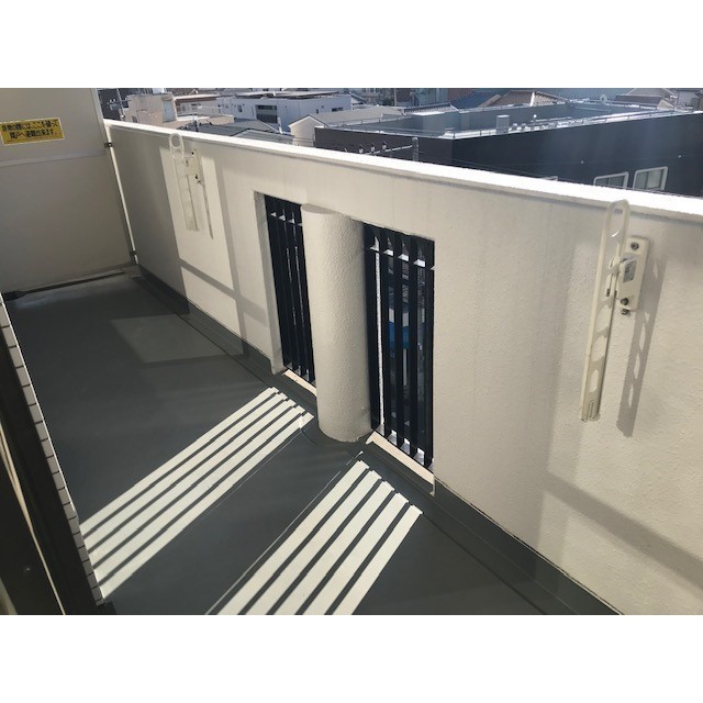 15/22 バルコニー