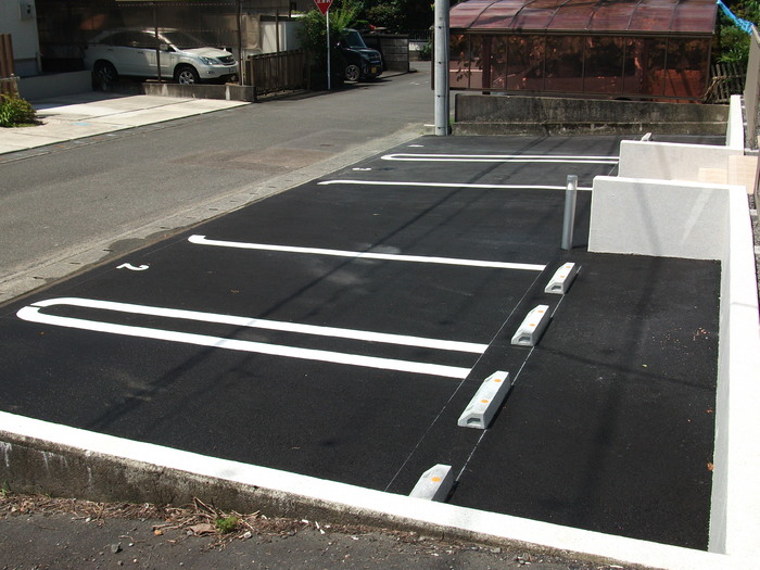 2/2 駐車場