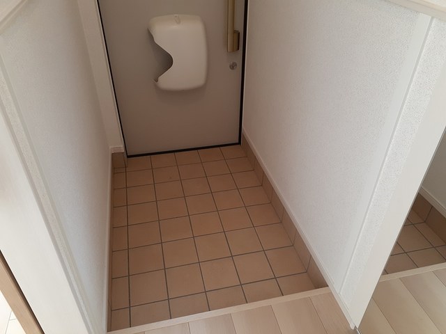 6/20 玄関