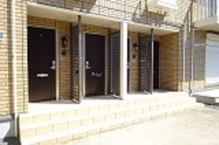 19/20 エントランス