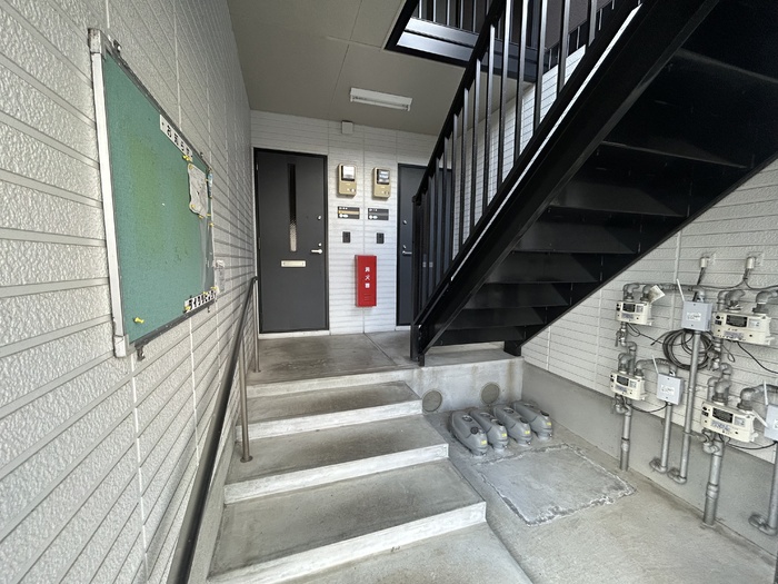 2/5 エントランス