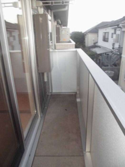 16/20 バルコニー