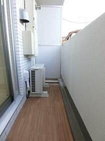 13/22 バルコニー