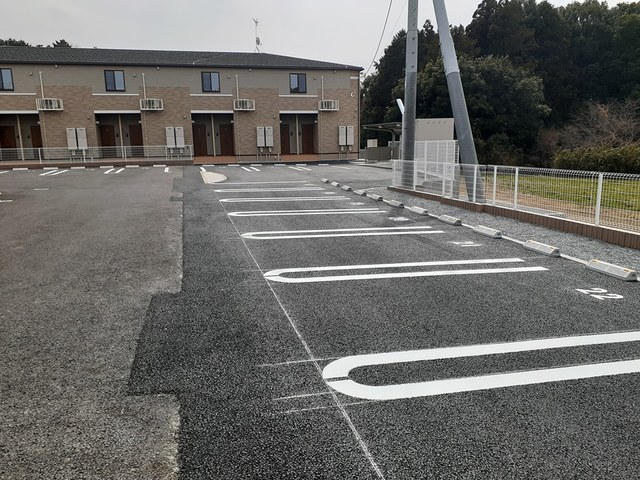 14/20 駐車場