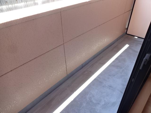 18/28 バルコニー