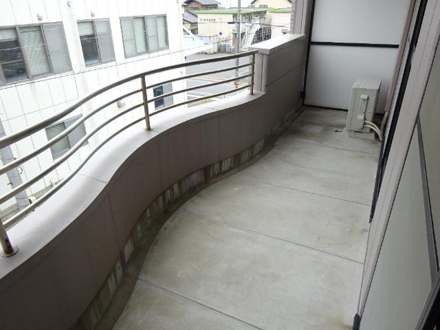 19/29 バルコニー