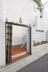 14/14 エントランス