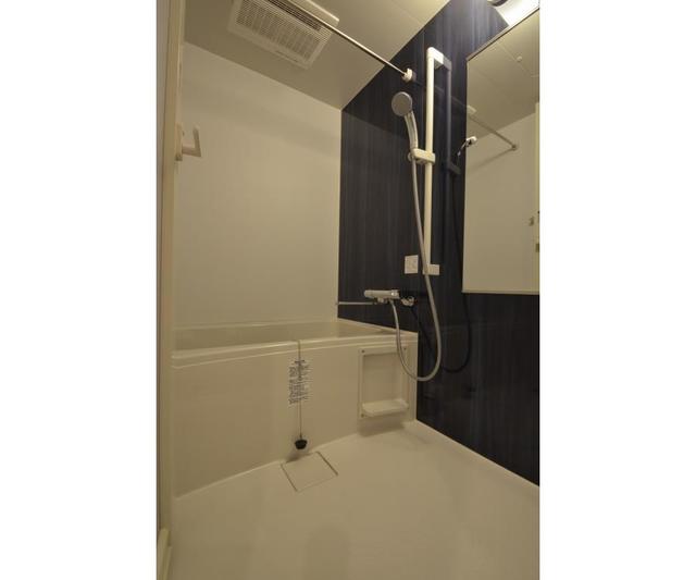 23/29 浴室