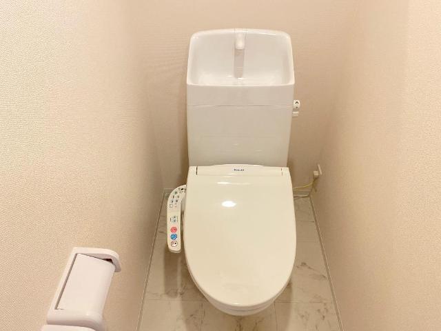 13/30 トイレ