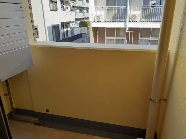 13/18 バルコニー