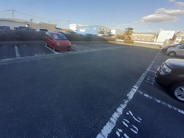 14/20 駐車場