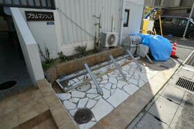 16/21 エントランス