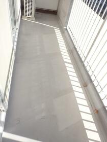 15/22 バルコニー