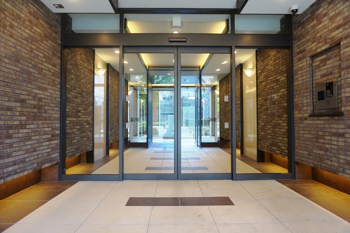 3/4 エントランス