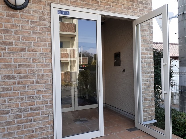 13/20 エントランス