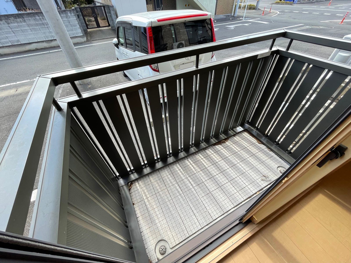 13/22 バルコニー