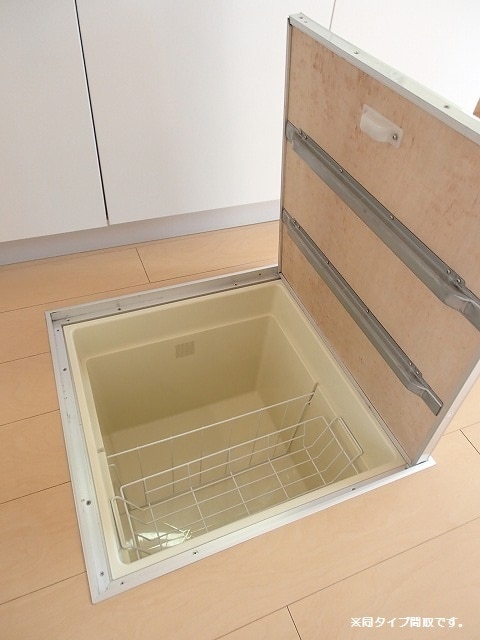 21/30 エントランス