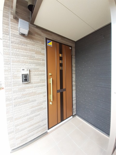 13/20 エントランス