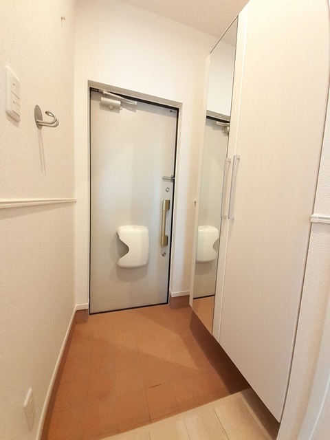 6/24 玄関