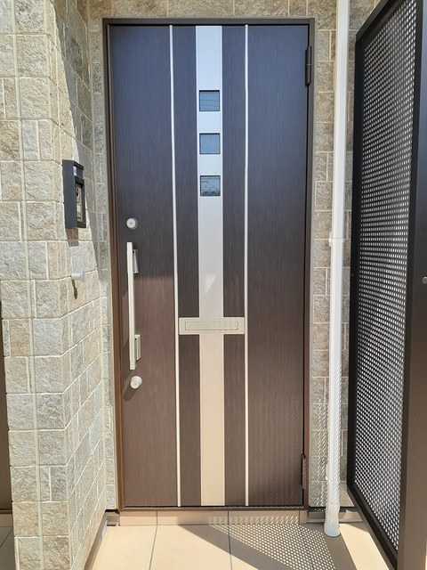 14/20 エントランス