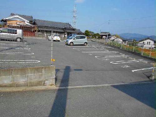 14/24 駐車場