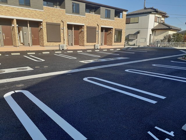 14/20 駐車場