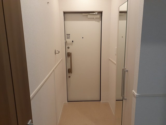 6/20 玄関