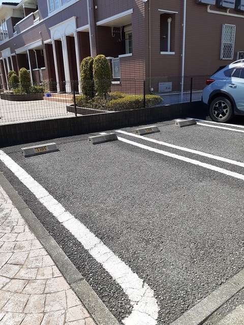 14/20 駐車場
