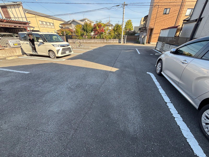 3/6 駐車場