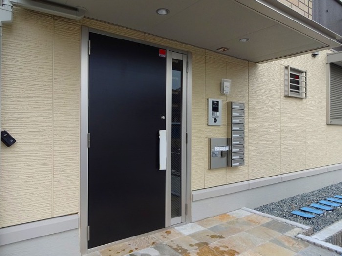 18/20 エントランス