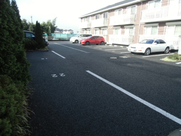 14/16 駐車場